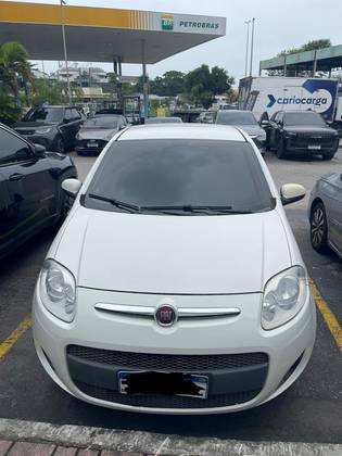 FIAT PALIO 1.4 MPI ATTRACTIVE 8V FLEX 4P MANUAL FIAT PALIO 1.4 MPI ATTRACTIVE 8V FLEX 4P MANUAL